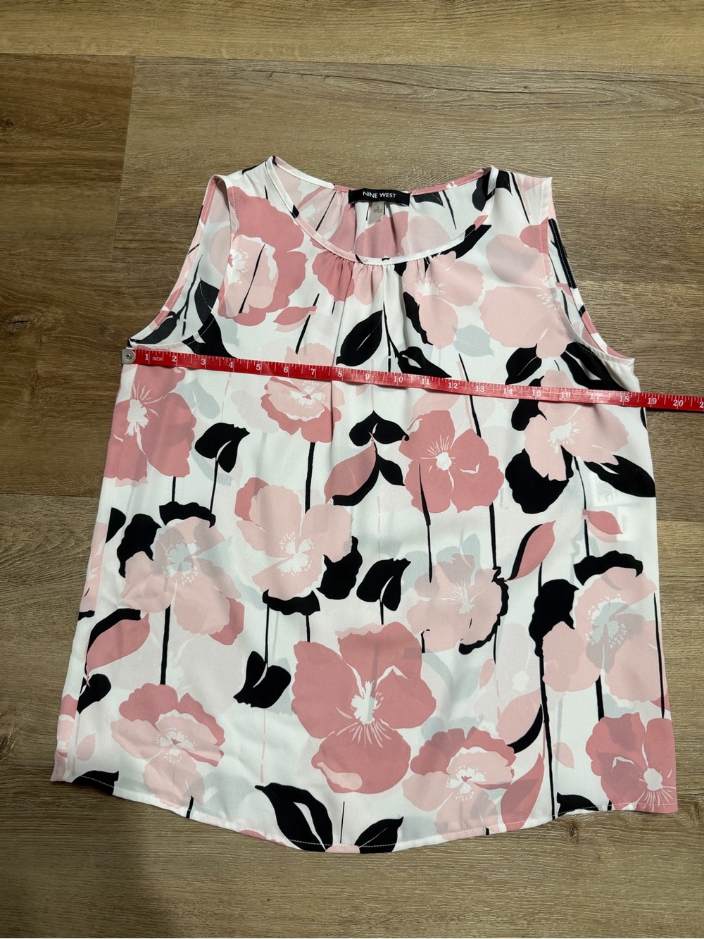 Nine West Pink Black and White Floral Sleeveless Blouse - Picture 3 of 5